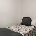 Cosy Apartment At Granada City Center